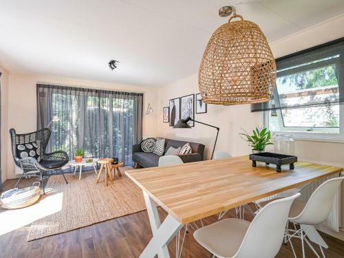 Modern Chalet In Voorthuizen With Access To Swimming Pool