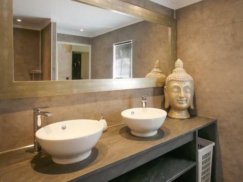 Fascinating Holiday Home In Wateren With Private Swimming Pool