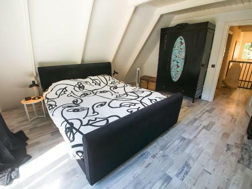 Fascinating Holiday Home In Wateren With Private Swimming Pool