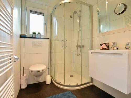Spacious Chalet In Wolfheze With Garden