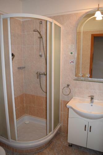 Hotel Natural Panzi�