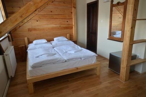 R�v�sz Hotel, Restaurant And Rosa Spa