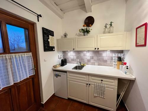 Hostal Cseri Porta