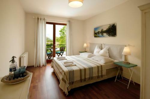 Hostal Hull�m Villa B&B