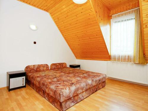 Villa Balatonkereszt�r 4