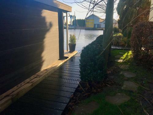 Luxe Houseboat Woonark Woonboot