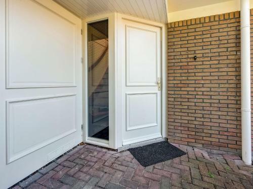Delux Holiday Home In Zeewolde With Swimming Pool