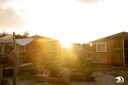 Surfana Beach Hostel Bed & Breakfast Vlieland