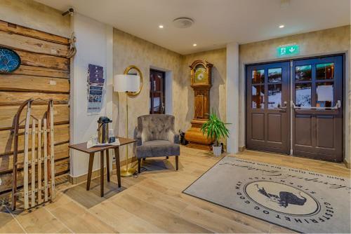 Hotel Eikerapen Gjesteg�rd (�seral)