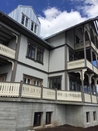 Hotel Eikerapen Gjesteg�rd (�seral)