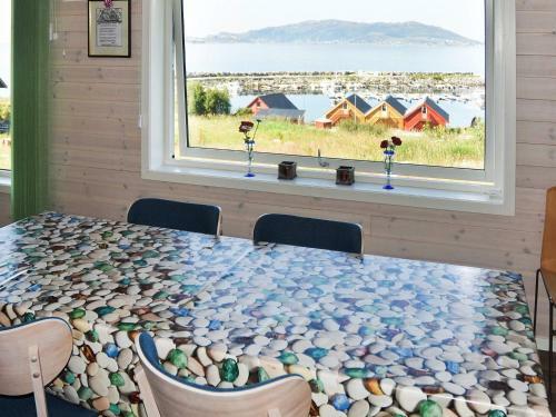 8 Person Holiday Home In �ram