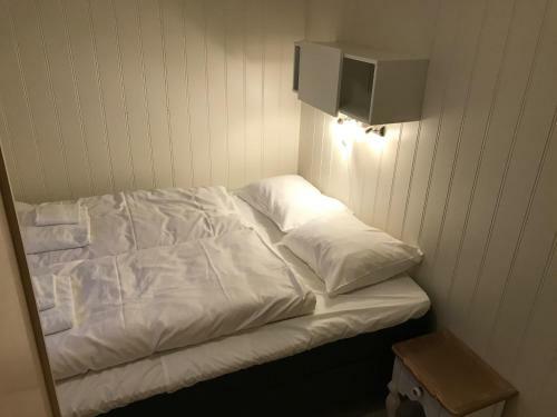 Lodge H�vesbua Rorbu - Fisherman Cabin