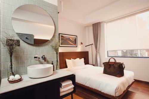 Nomad Hotel