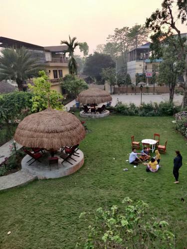 Hotel Travellers Jungle Camp