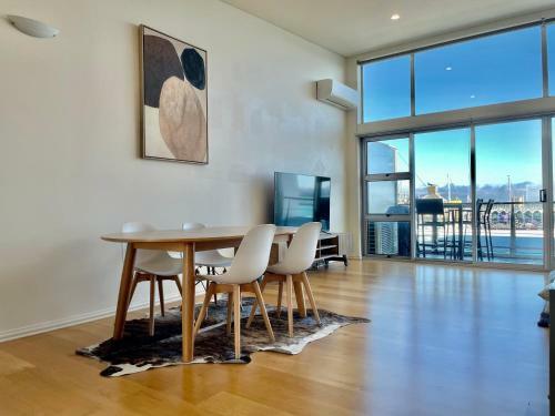 Apartamento Waterfront Penthouse On Princes Wharf With Free Parking!
