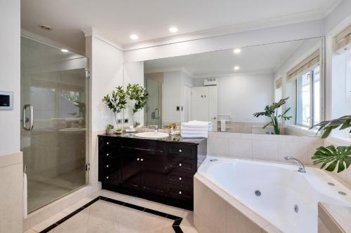 Villa Elegant Orakei 4br Mansion