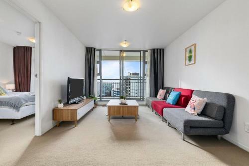 Wonderful Apartment In Quiet Cbd Neighbourhood!