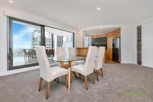 Apartamento Qv Huge Penthouse With Waterview & Parking - 919