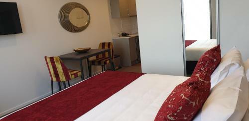 Hotel Ramada Suites By Wyndham Manukau