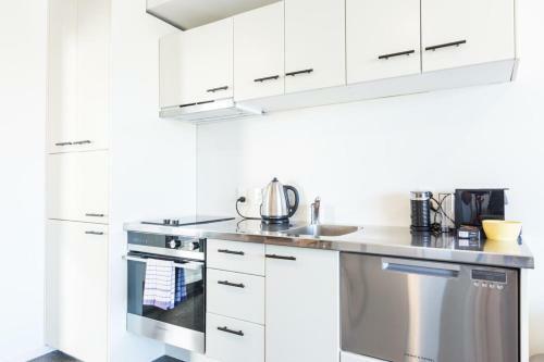 Chic Ponsonby 1 Brm Apartment Carpark Included!