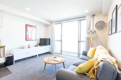 Chic Ponsonby 1 Brm Apartment Carpark Included!