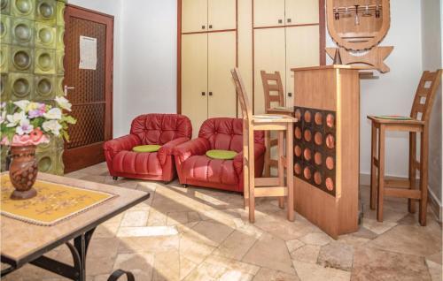 Holiday Home Lepke Utca-leanyfalu