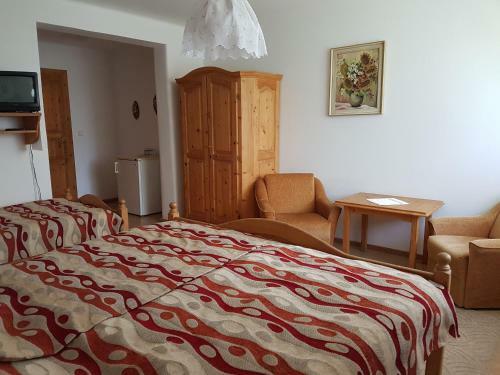 Hostal Ingrid Panzi�