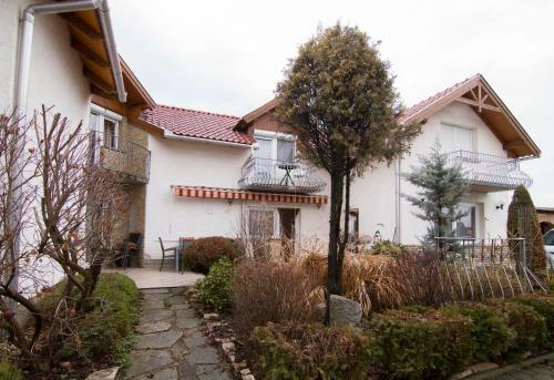 Janza Apartmanh�z