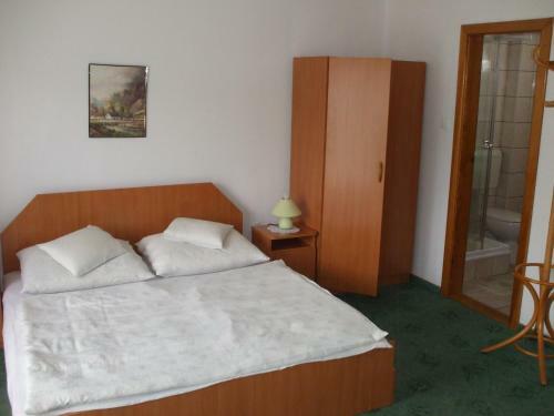 Petrovics Apartmanh�z