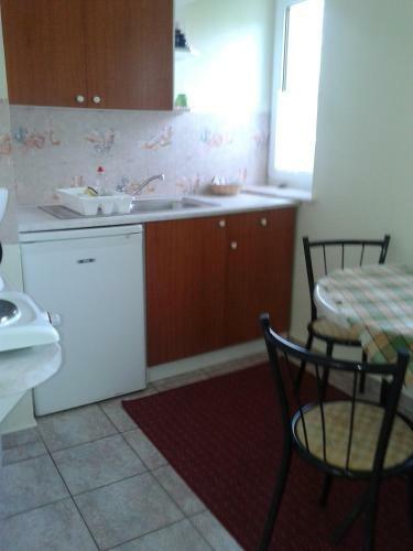 R�zsa Apartman