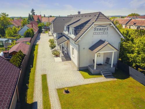 Apartman Szanyi