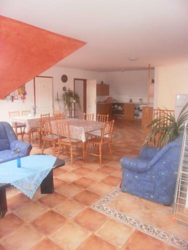 Apartamento Guly�s Vend�gh�z