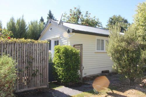 26b Jollies Pass Road