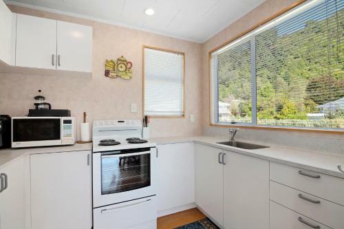 Mcfalls Bach - Havelock Holiday Home