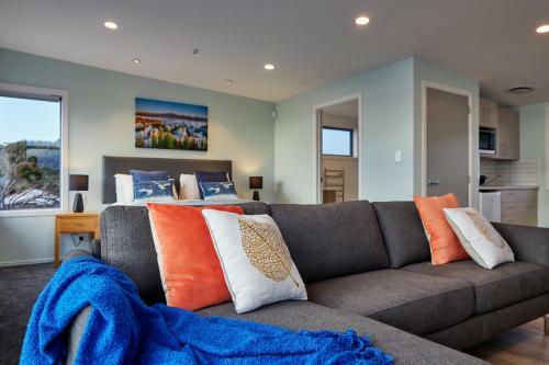 Shearwater Apartments
