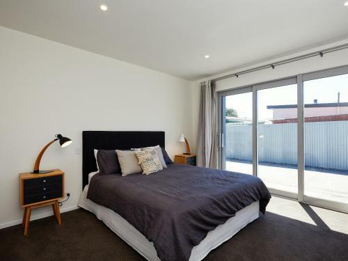 The Kaikoura Bach - Kaikoura Holiday Home