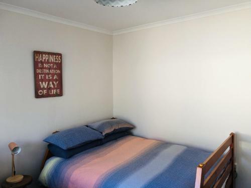 Manapouri Mountain Views - Manapouri Holiday House