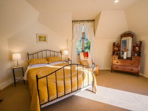 River Dance Townhouse - Prime City Centre Location On The River