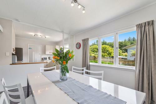 Roto City Stay - Rotorua Holiday Home