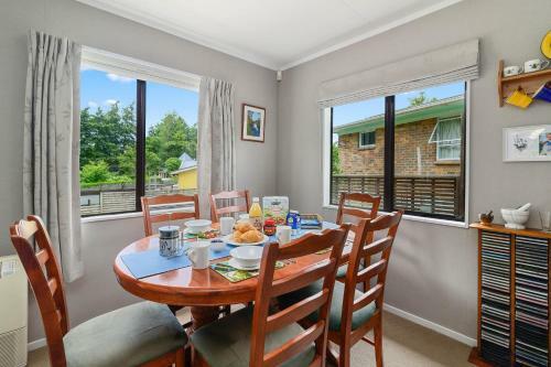 Lancashire Fold - Ngongotaha Holiday Home