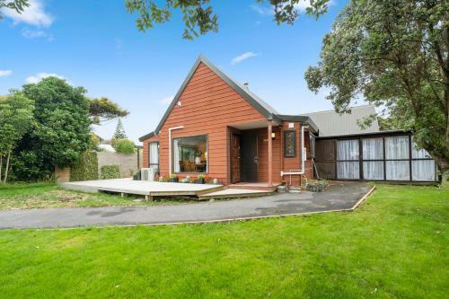 Wharerata - Otaki Beach Holiday Home