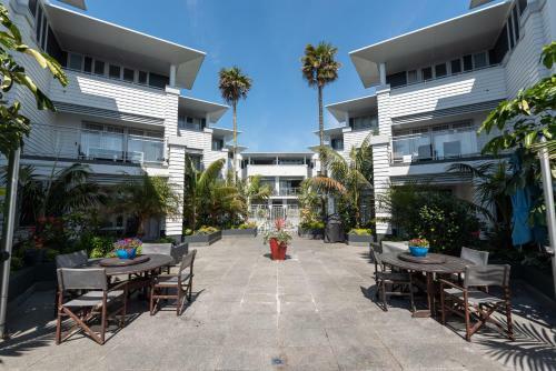 The Waterfront Beauty - Paihia Holiday Apartment