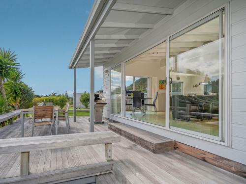 Paradise Palms - Pauanui Bach