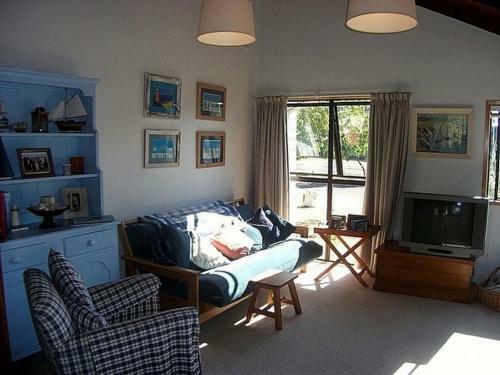 Brigadoon - Pauanui Holiday Home