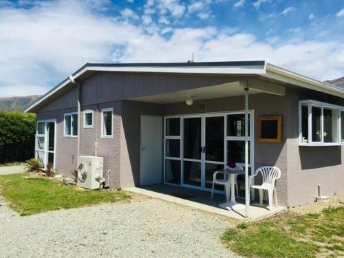 Plan189 - Wanaka Plantation Bach