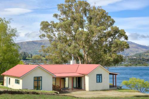The Hidden Gem - Wanaka Holiday Home