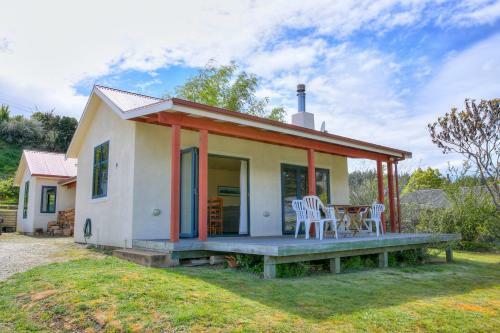 The Hidden Gem - Wanaka Holiday Home