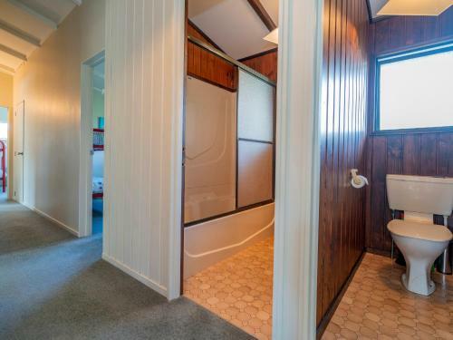 Hear The Waves - Pauanui Holiday Home