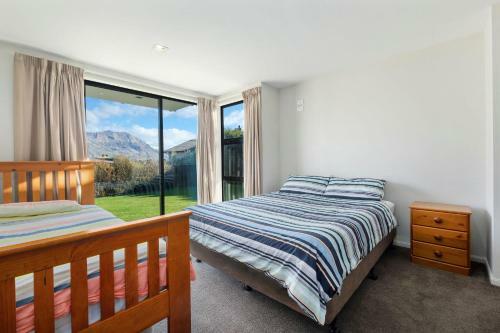 Picture Perfect - Wanaka Holiday Home