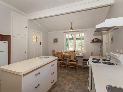 Central Sweetie - Wanaka Holiday Home